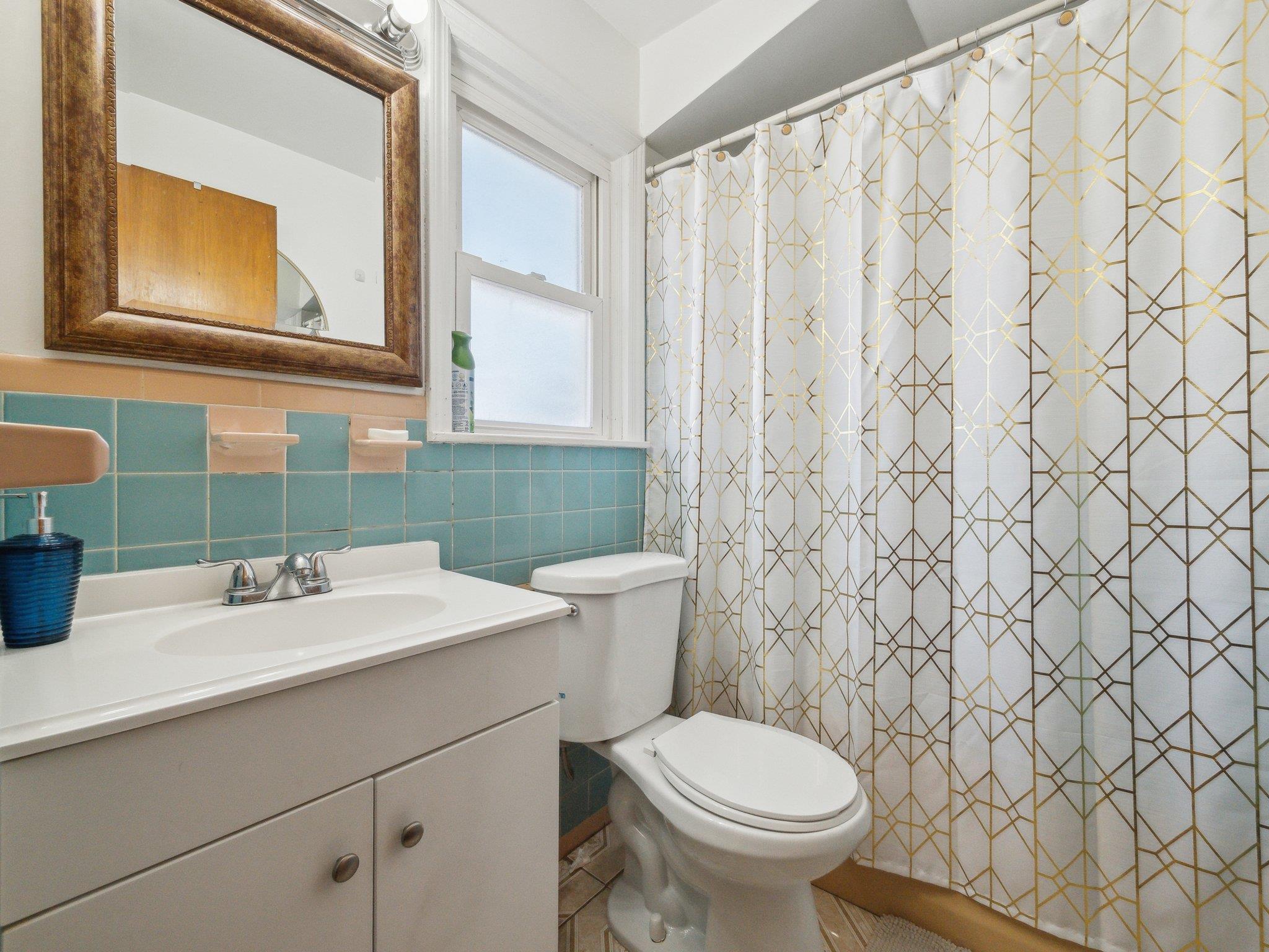 Single Family Herman  Nassau County, NY 11010, MLS-829887-24