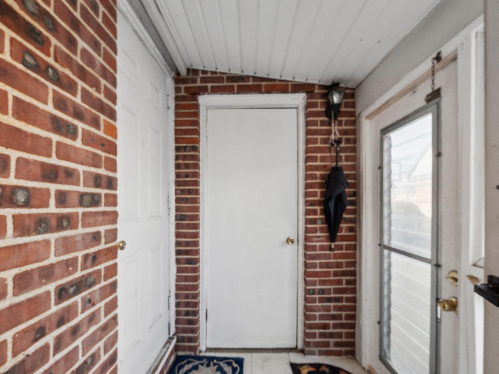 Single Family Herman  Nassau County, NY 11010, MLS-829887-33