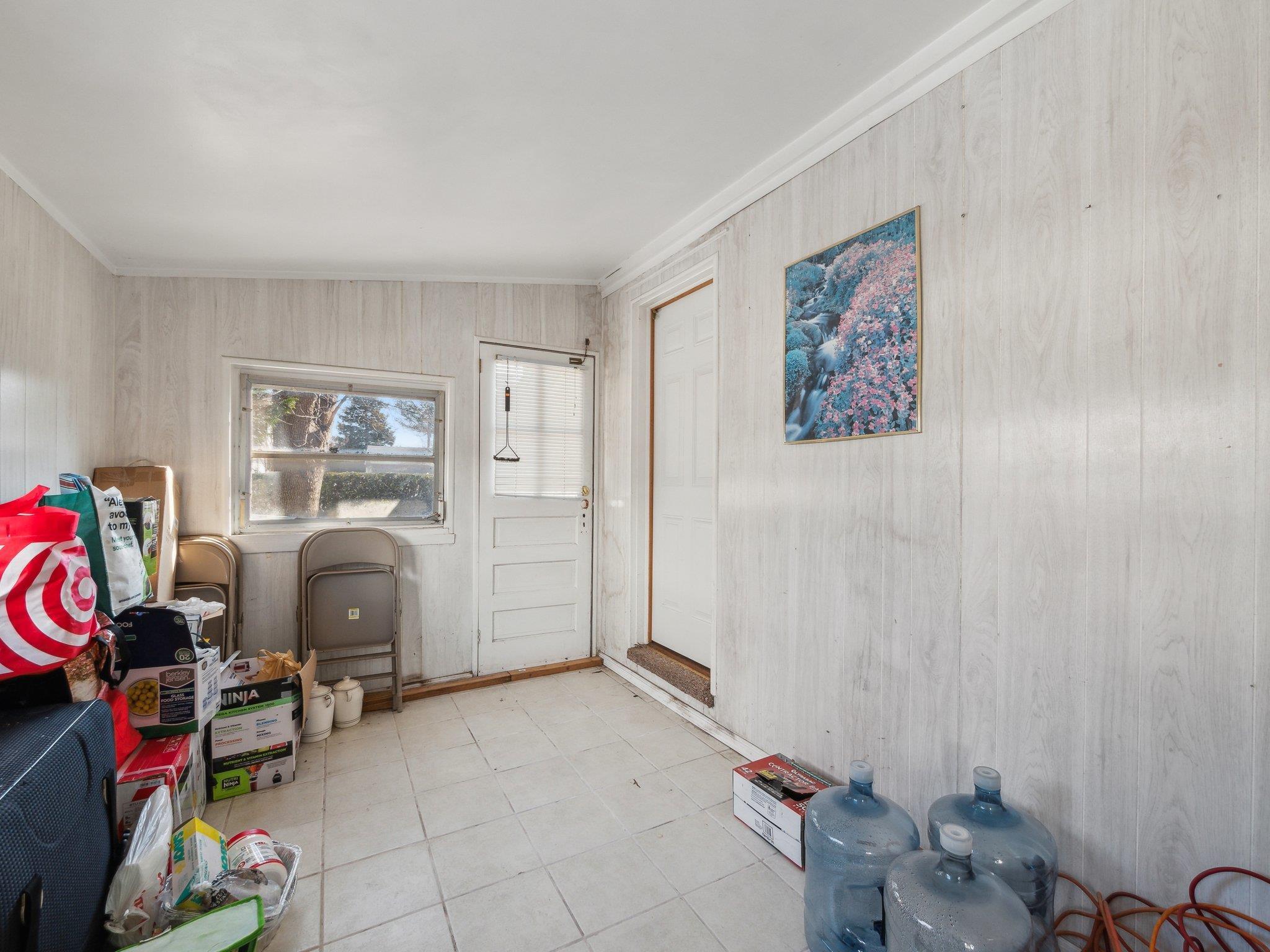 Single Family Herman  Nassau County, NY 11010, MLS-829887-41