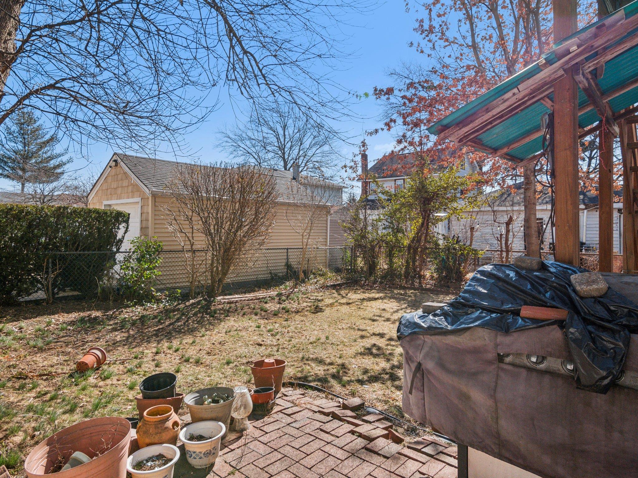 Single Family Herman  Nassau County, NY 11010, MLS-829887-42