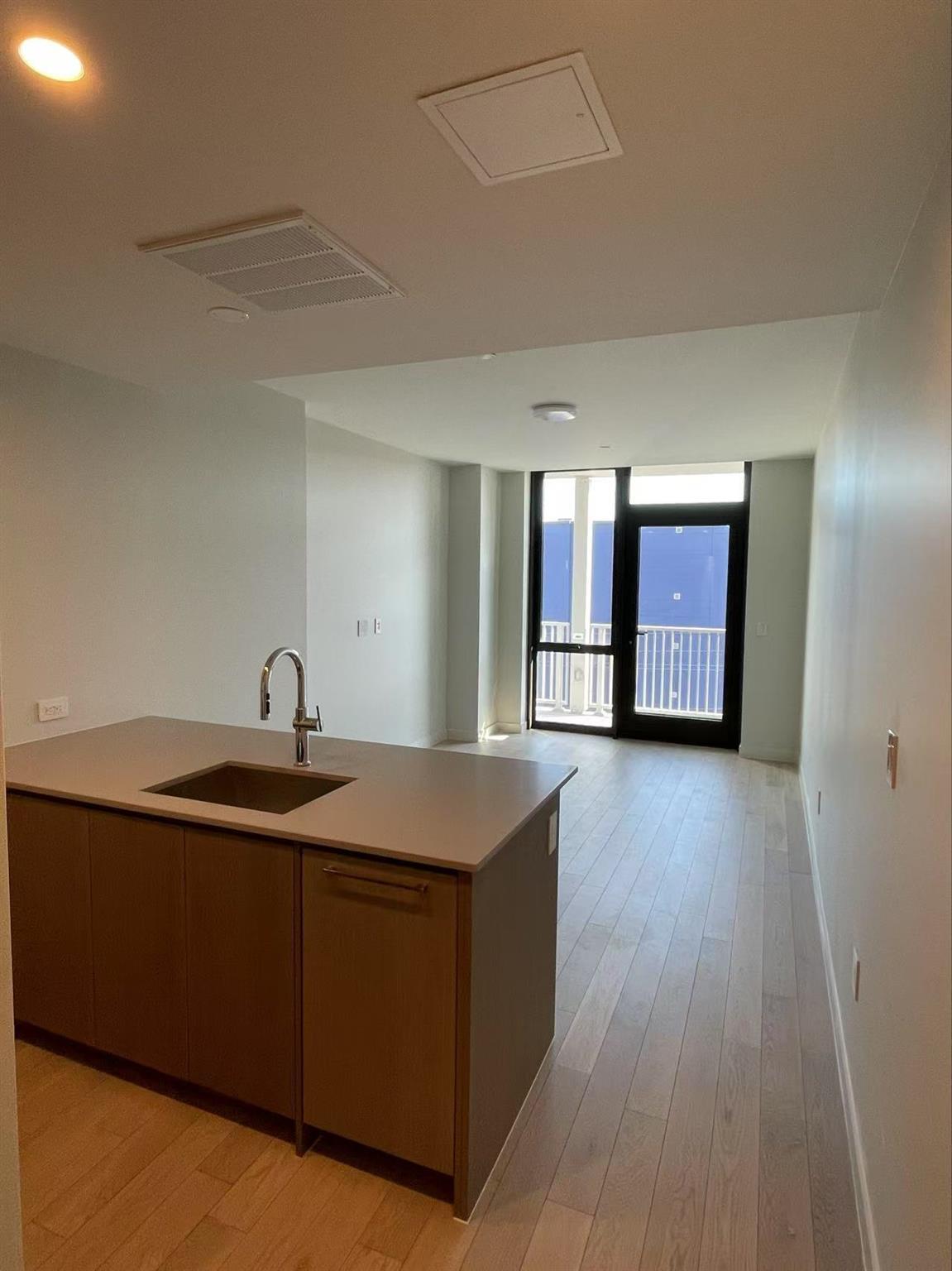 Apartment 40  Queens, NY 11354, MLS-829926-21