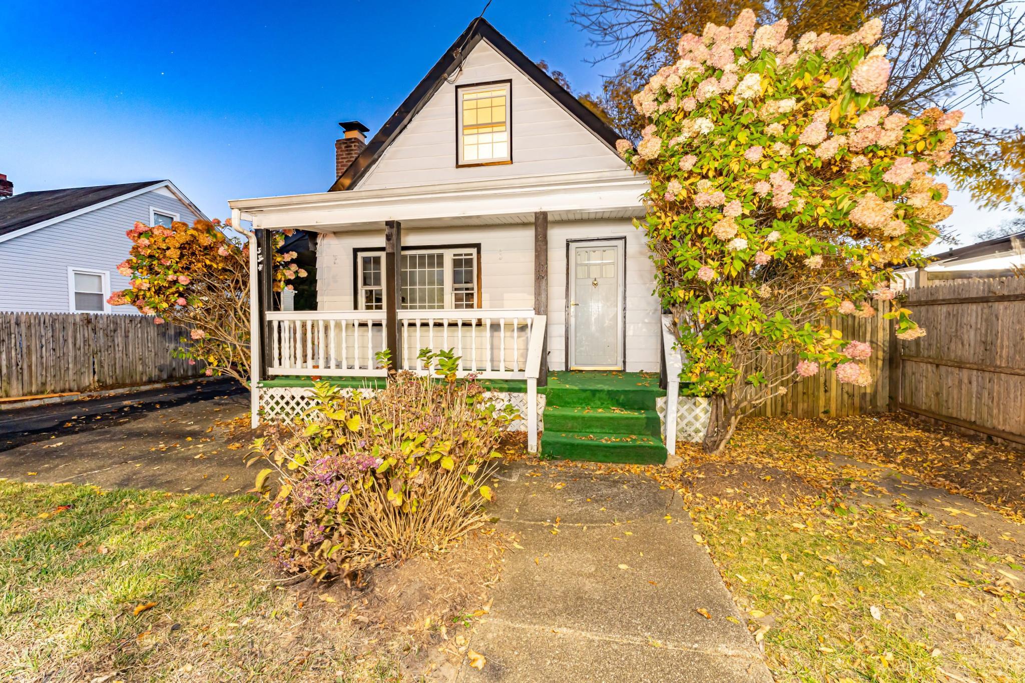 Single Family Gillette  Suffolk County, NY 11746, MLS-829996-2