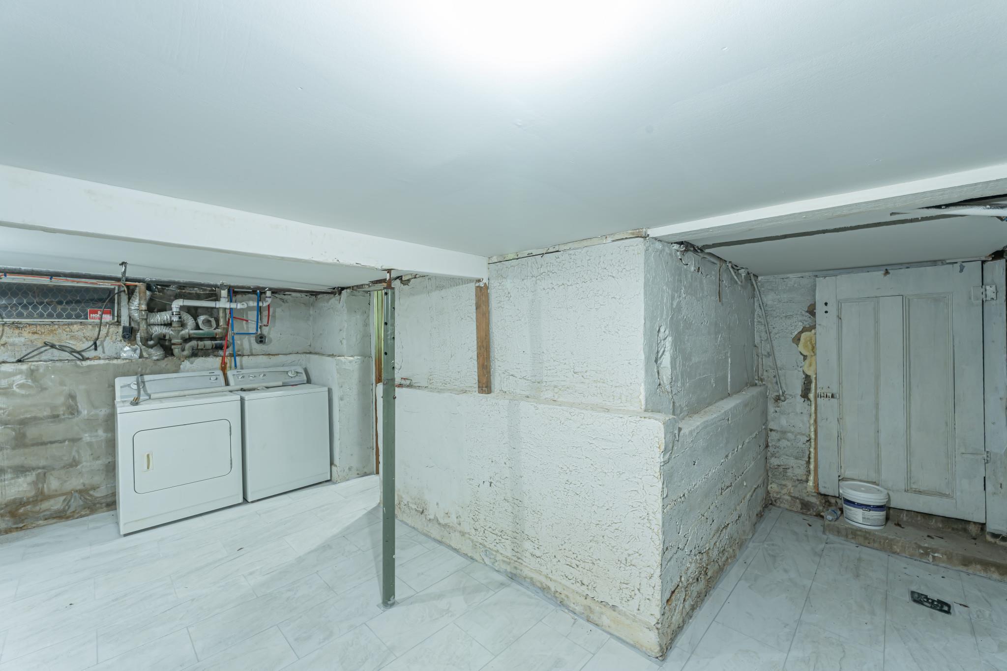 Single Family Gillette  Suffolk County, NY 11746, MLS-829996-29