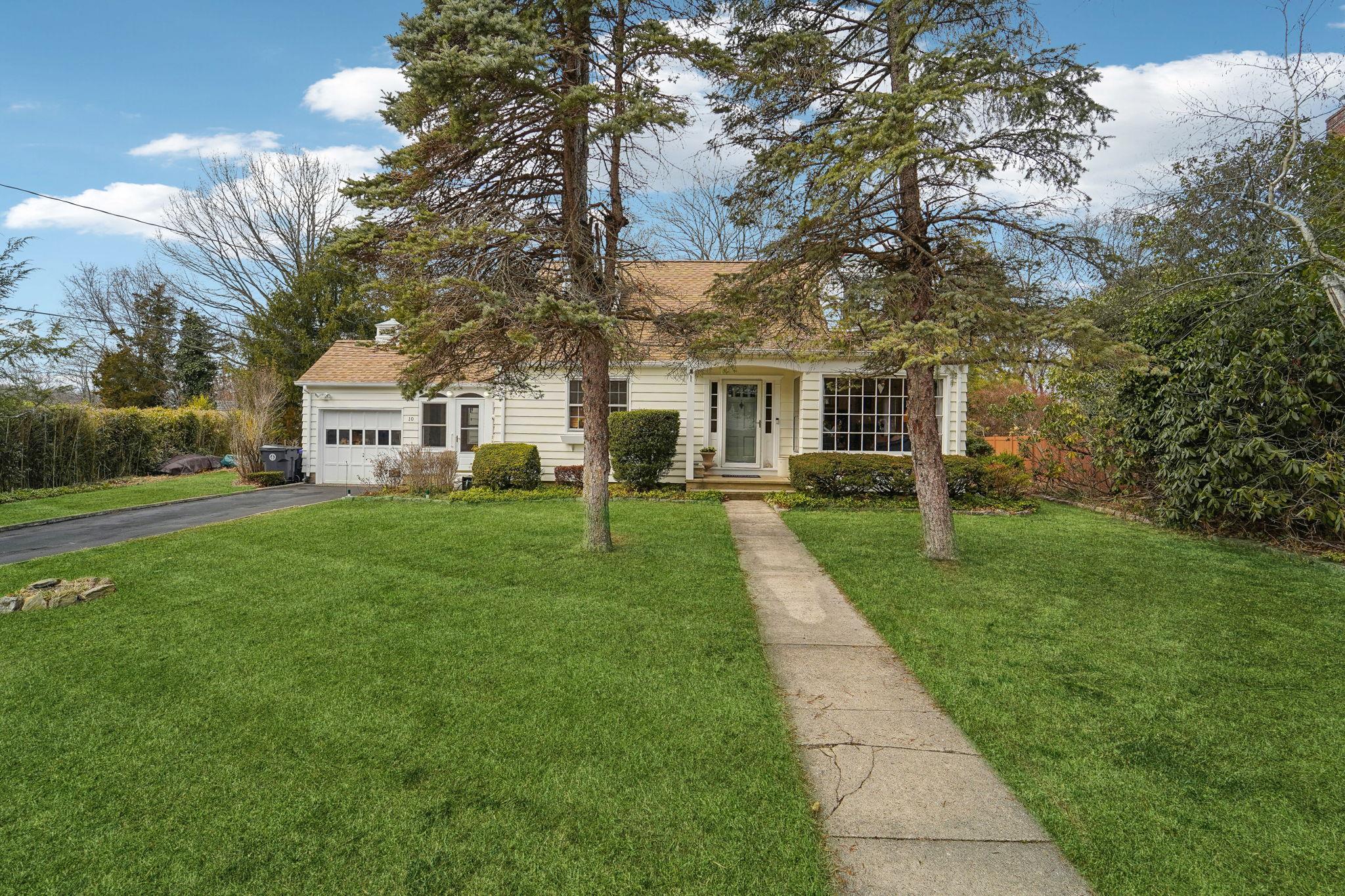 Single Family Wayside  Westchester County, NY 10607, MLS-830020-2