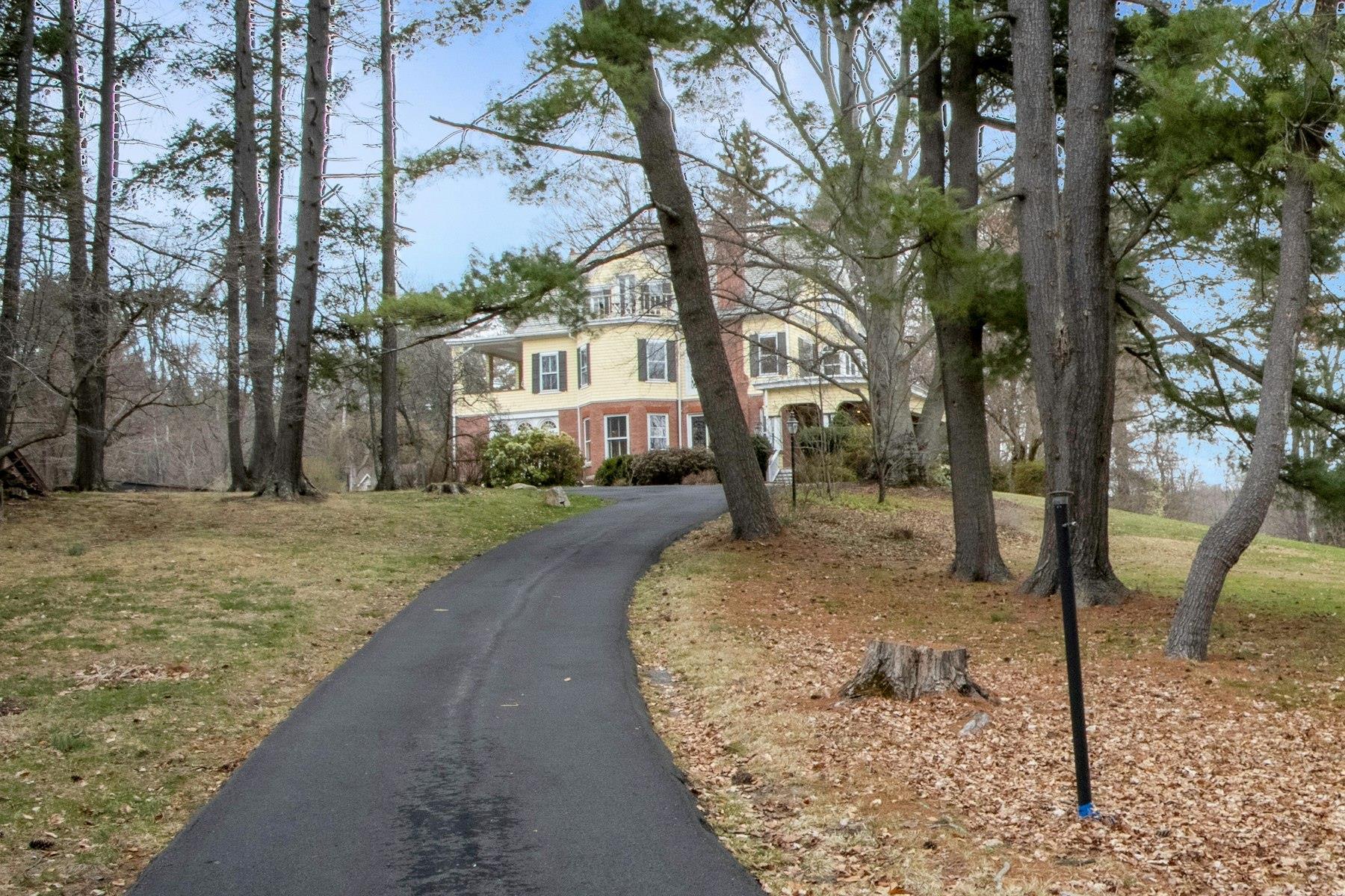Single Family Balmville  Orange County, NY 12550, MLS-830101-44