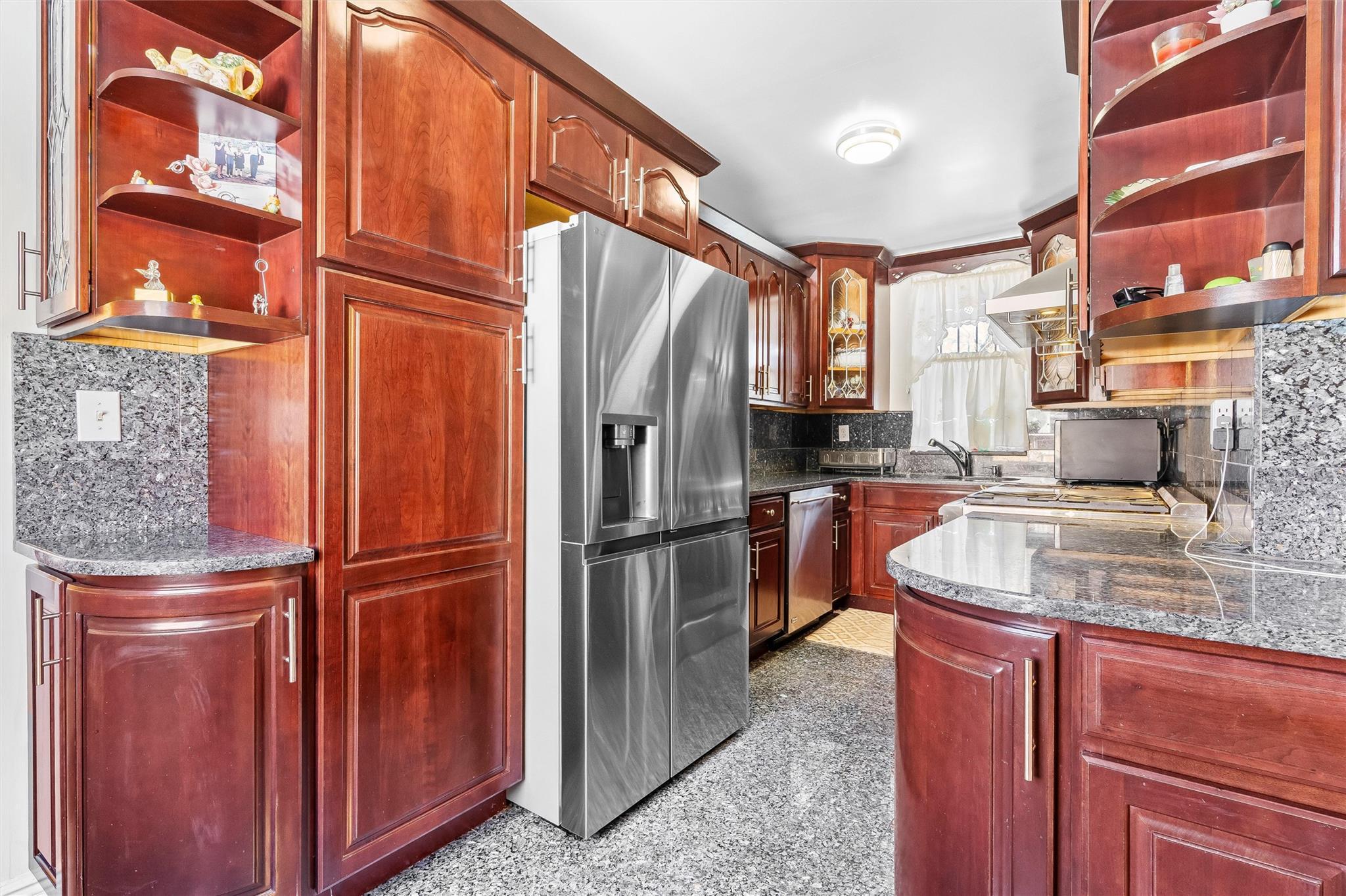 Single Family Turneur  Bronx, NY 10473, MLS-830109-8