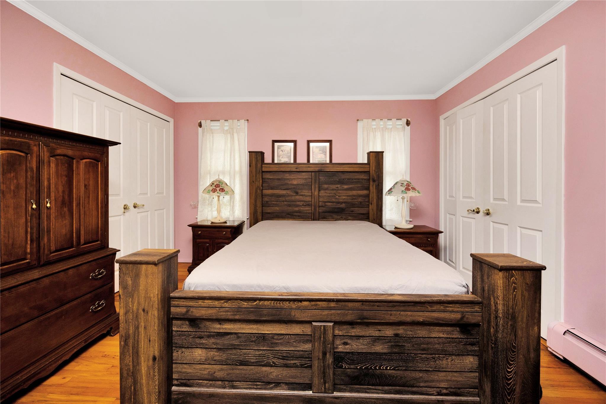 Single Family Oxford  Nassau County, NY 11758, MLS-830166-11