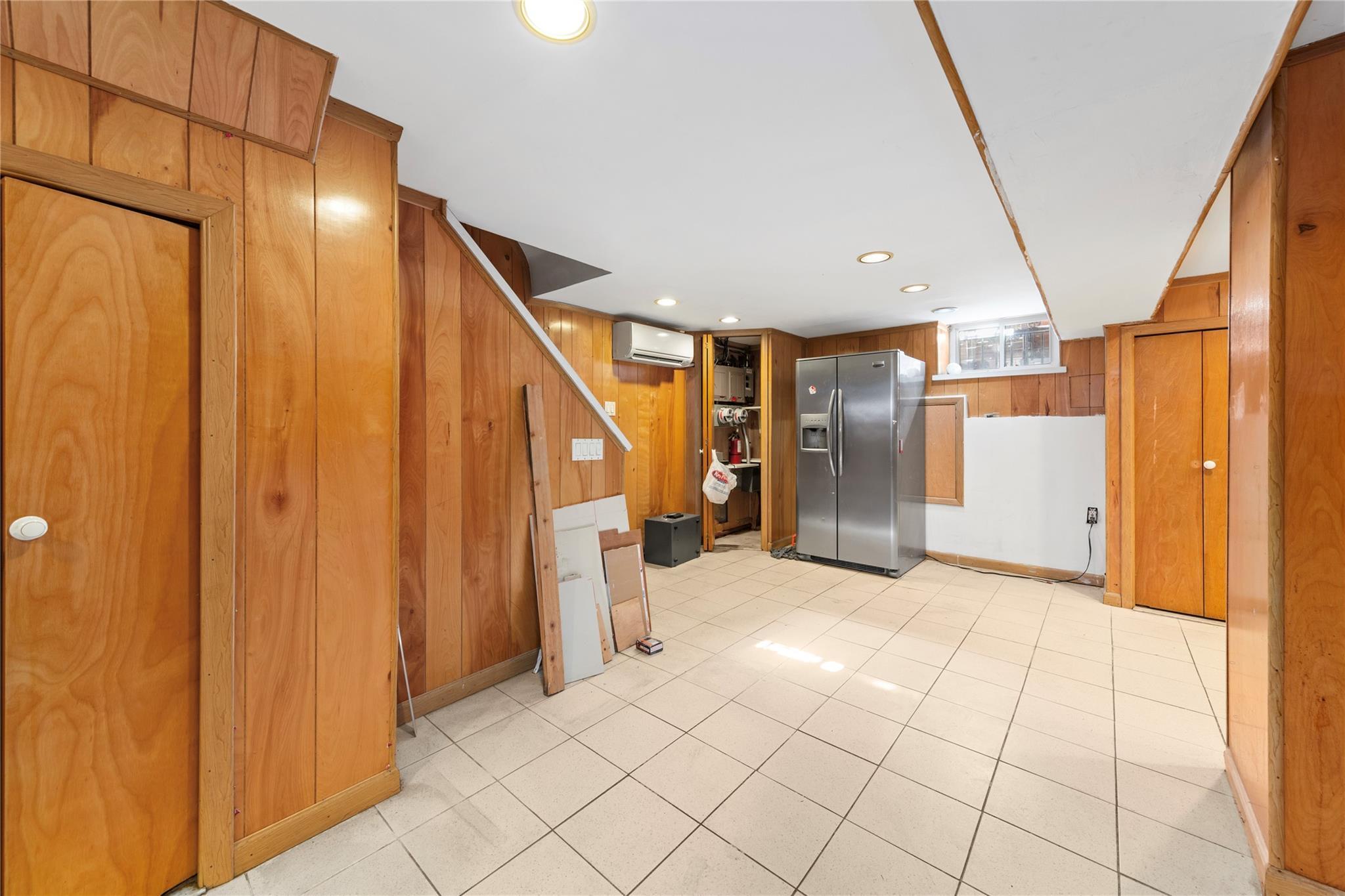 Single Family 30th  Queens, NY 11103, MLS-830184-14
