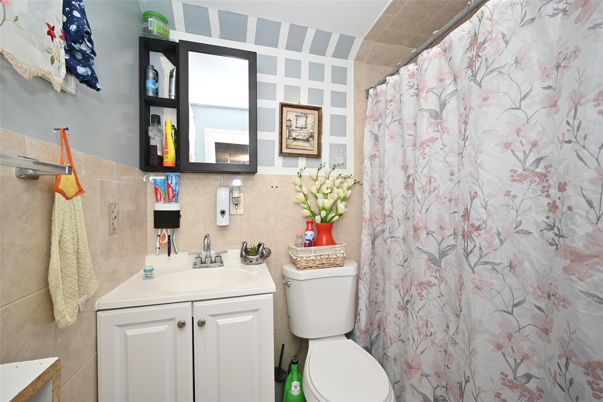Single Family 84  Queens, NY 11432, MLS-830229-15