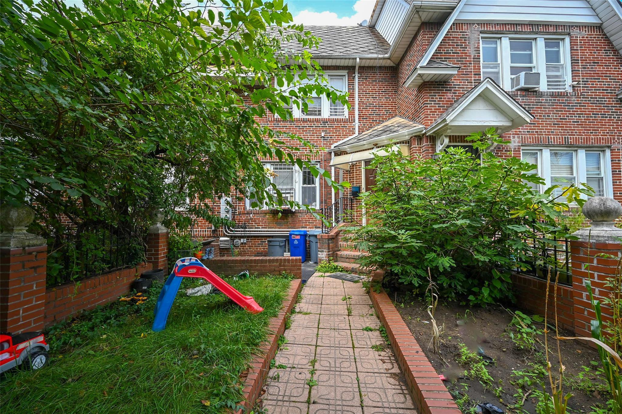 Single Family 84  Queens, NY 11432, MLS-830229-2