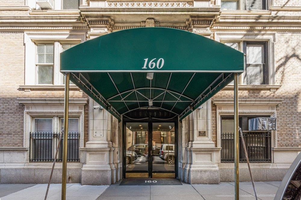 Coop Riverside  Manhattan, NY 10024, MLS-830237-24