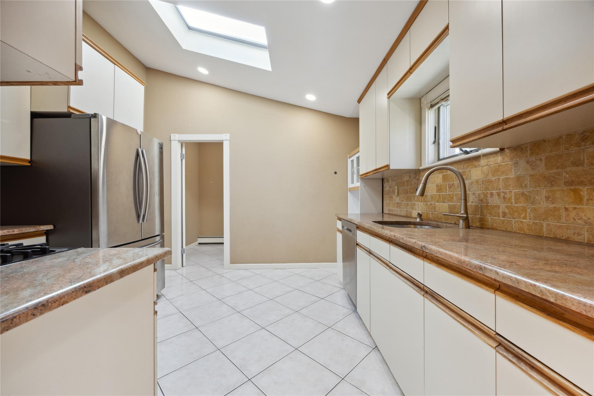 Single Family Clintonville  Queens, NY 11357, MLS-830238-11