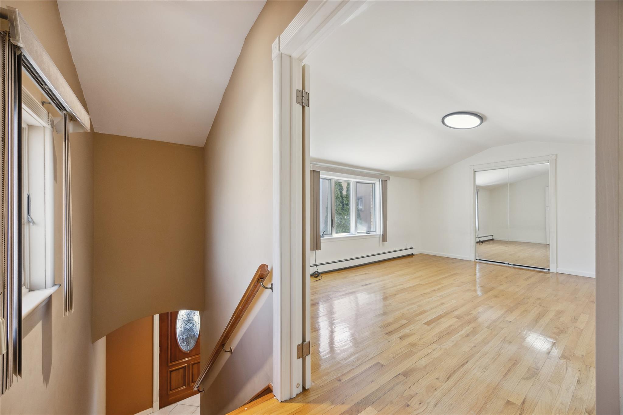 Single Family Clintonville  Queens, NY 11357, MLS-830238-16