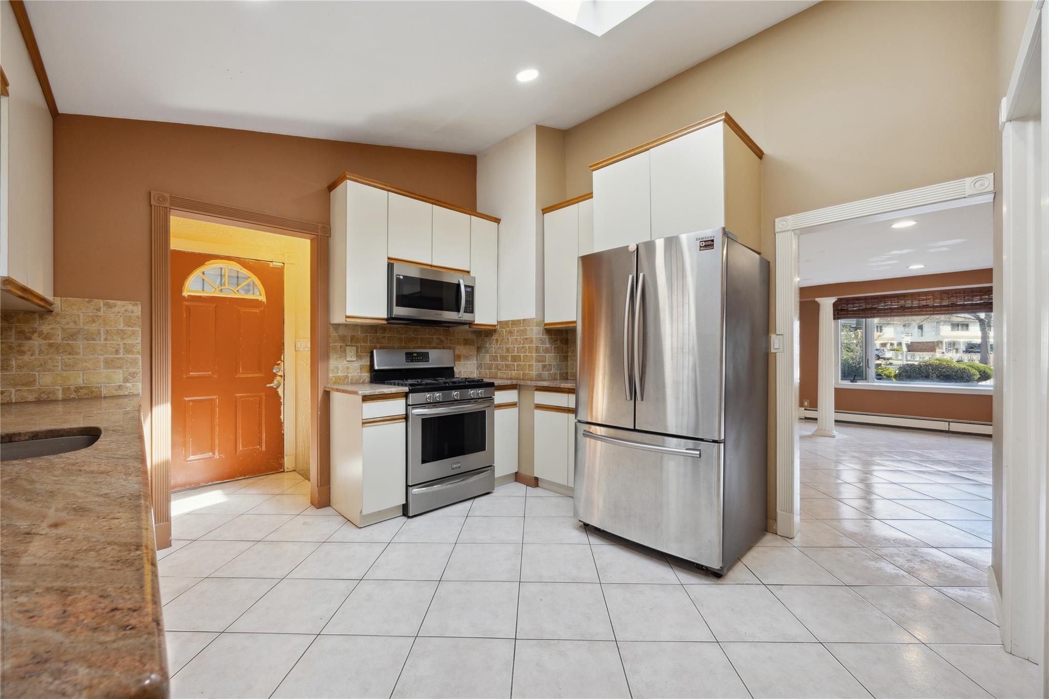 Single Family Clintonville  Queens, NY 11357, MLS-830238-7