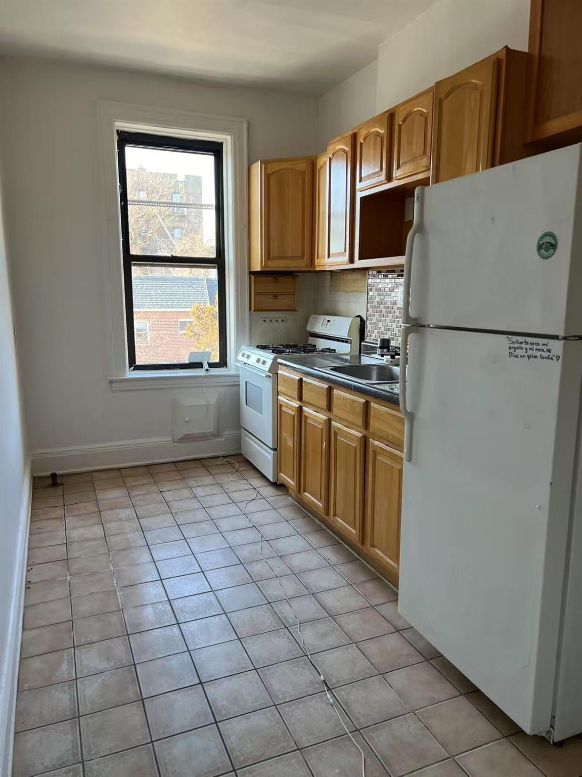 Single Family 57  Queens, NY 11377, MLS-830245-4
