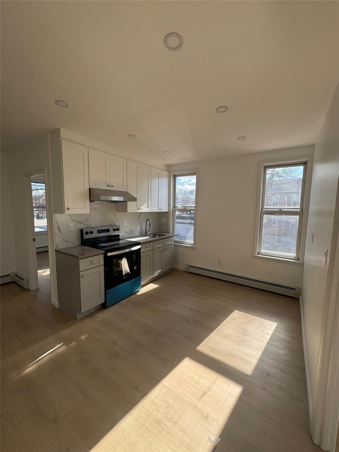 Apartment 84th Street  Queens, NY 11372, MLS-830284-5