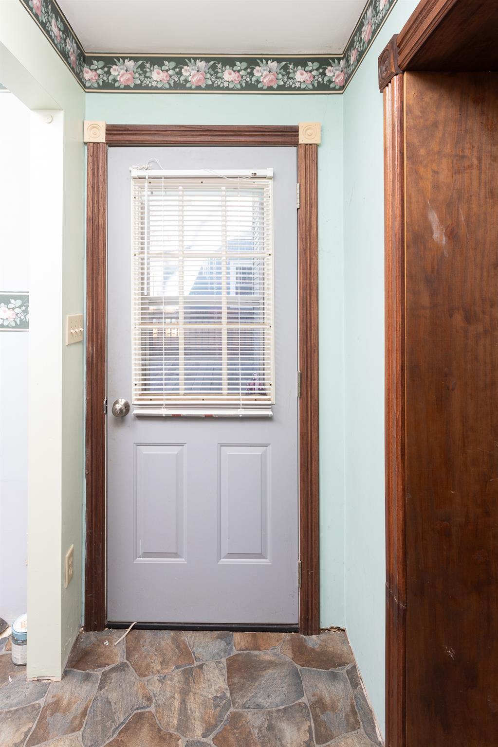 Single Family East Main  Orange County, NY 12586, MLS-830290-21