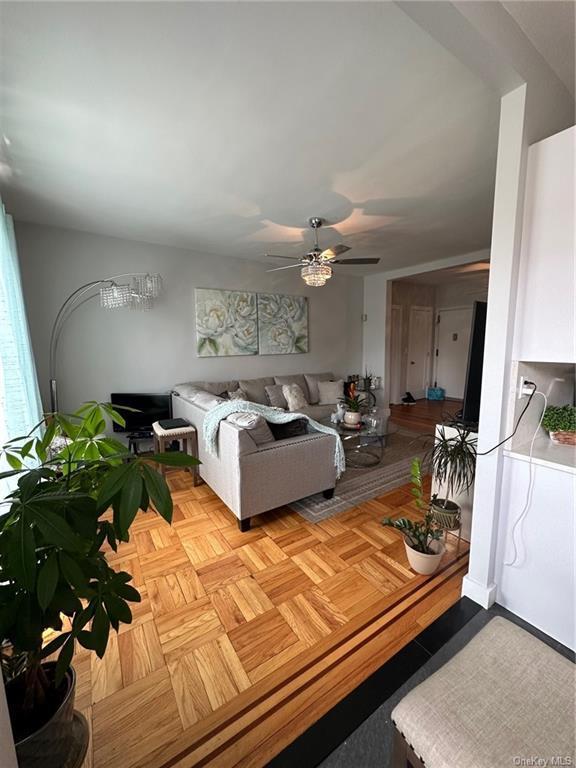 Coop Cruger  Bronx, NY 10462, MLS-830313-15