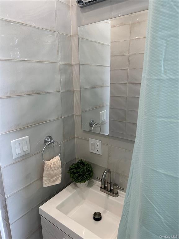 Coop Cruger  Bronx, NY 10462, MLS-830313-9