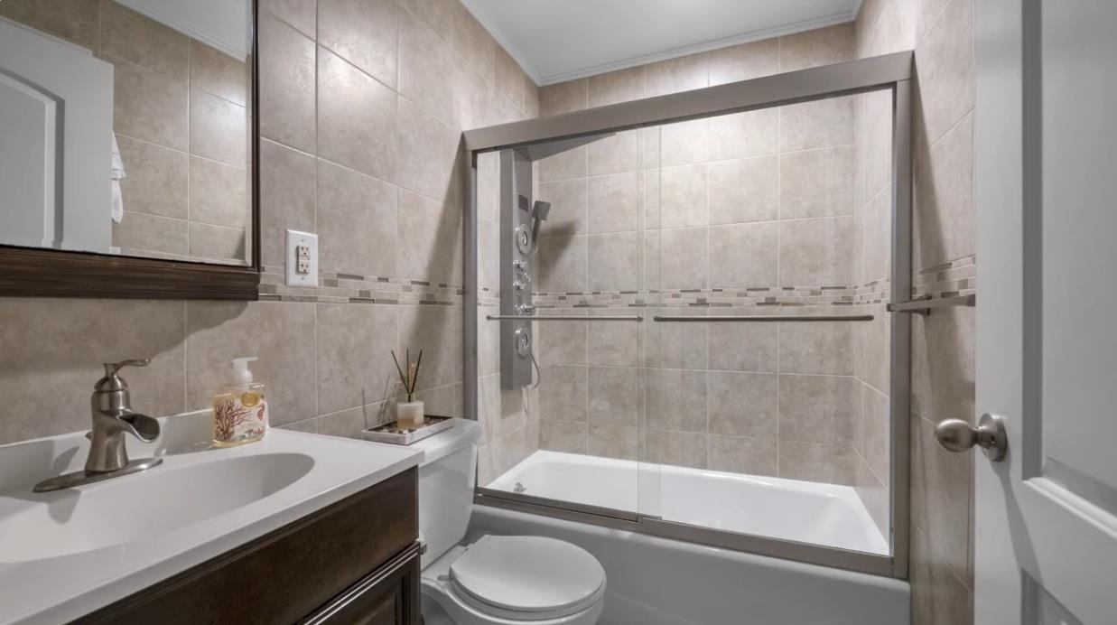 Single Family 149th  Queens, NY 11357, MLS-830351-10