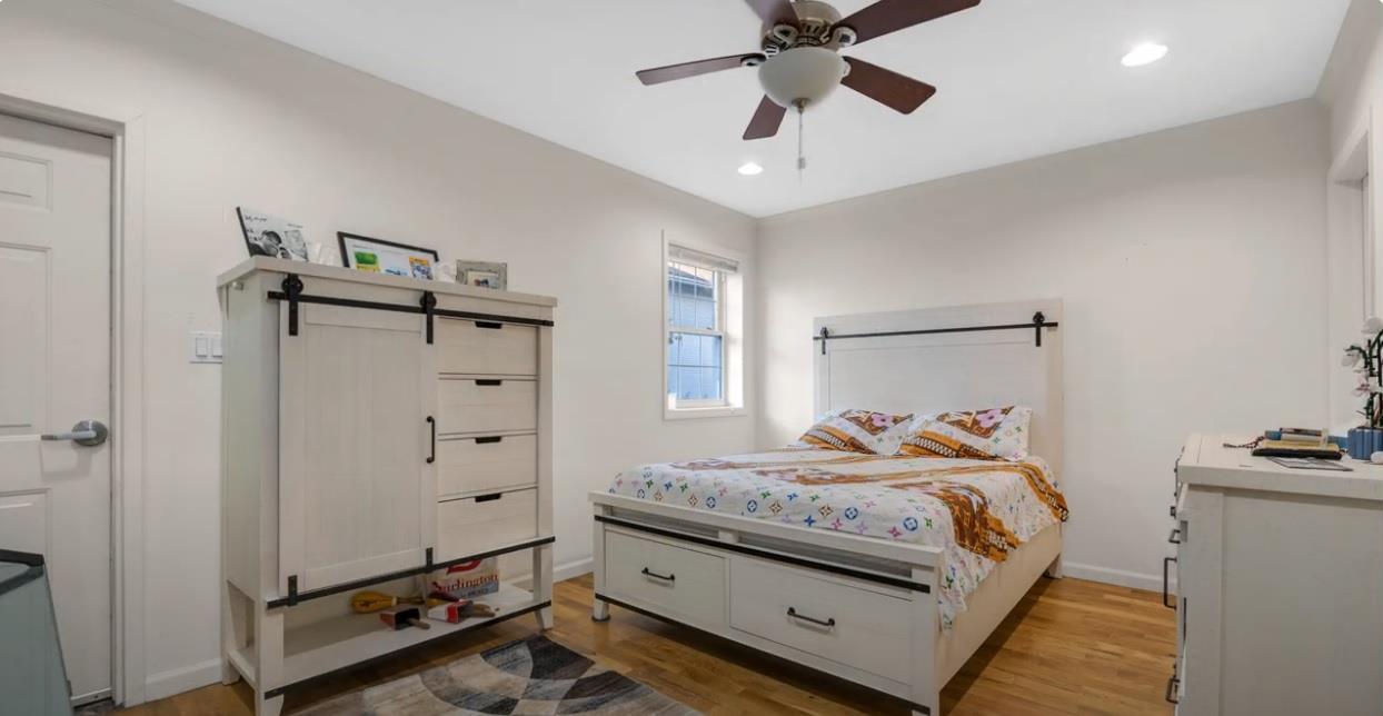 Single Family 149th  Queens, NY 11357, MLS-830351-8