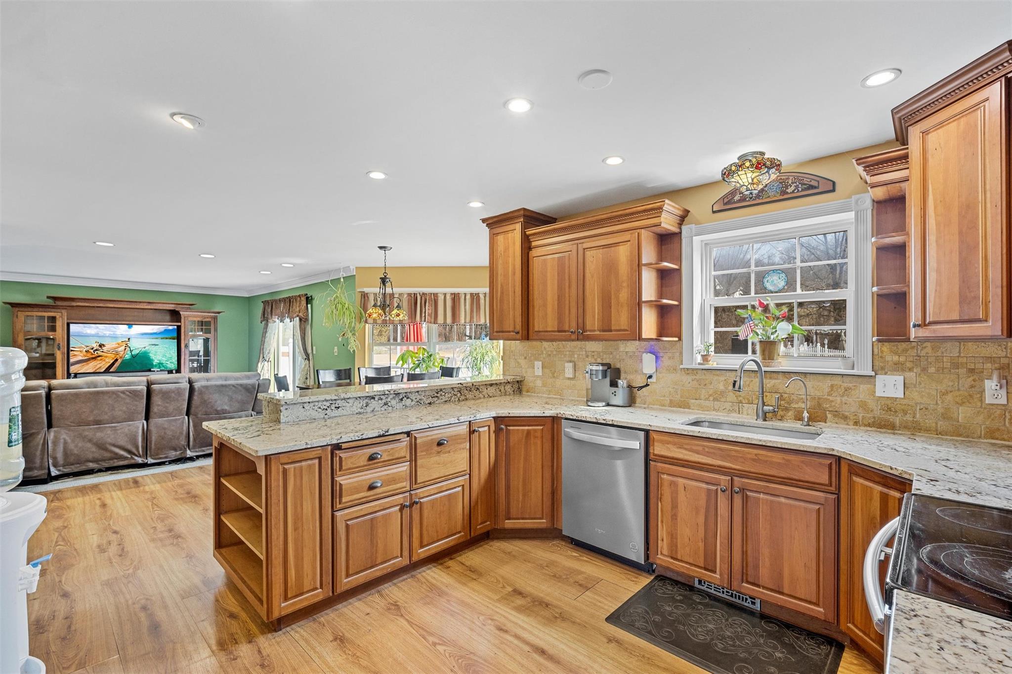 Single Family Gabriels  Dutchess County, NY 12570, MLS-830359-15