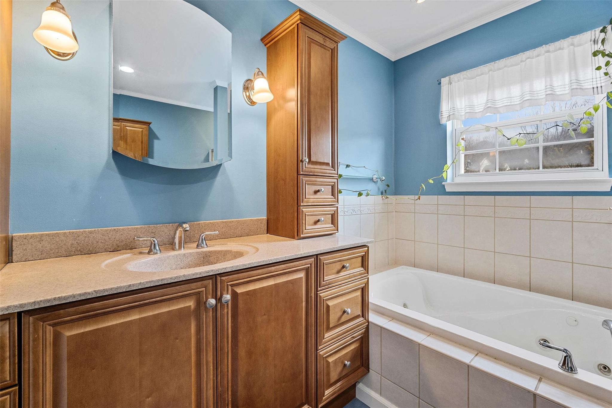 Single Family Gabriels  Dutchess County, NY 12570, MLS-830359-23