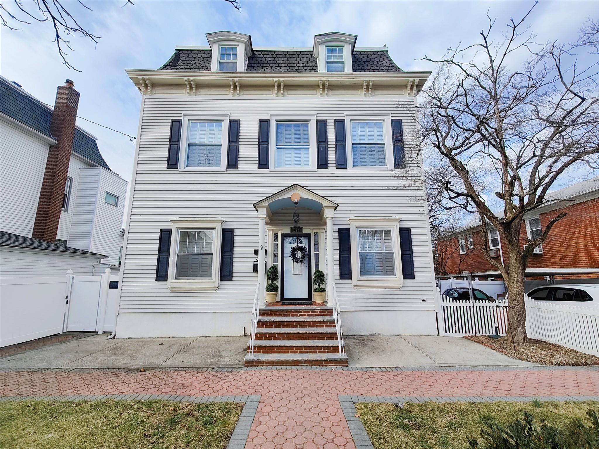 Single Family 150th  Queens, NY 11357, MLS-830388-2