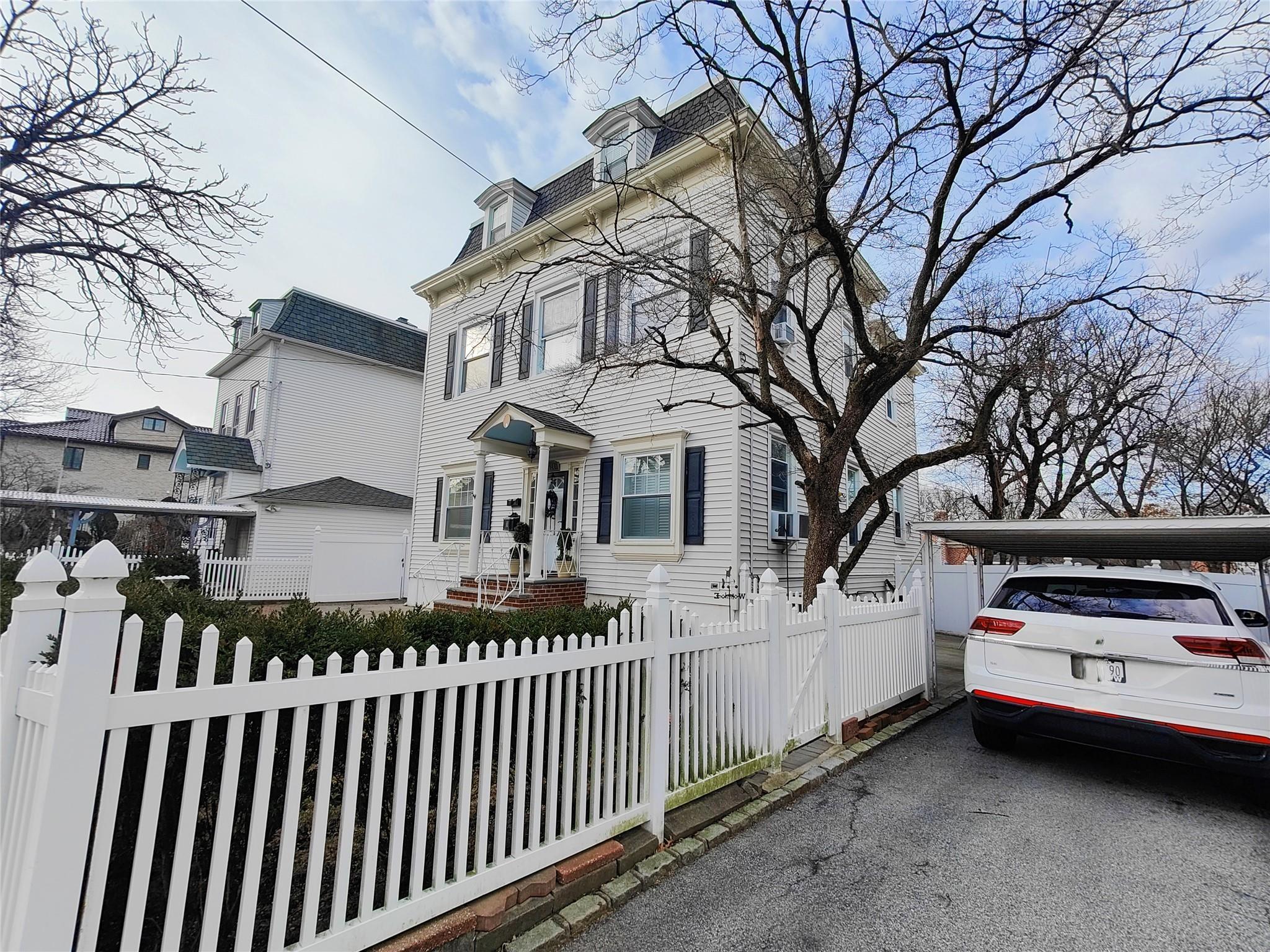Single Family 150th  Queens, NY 11357, MLS-830388-4