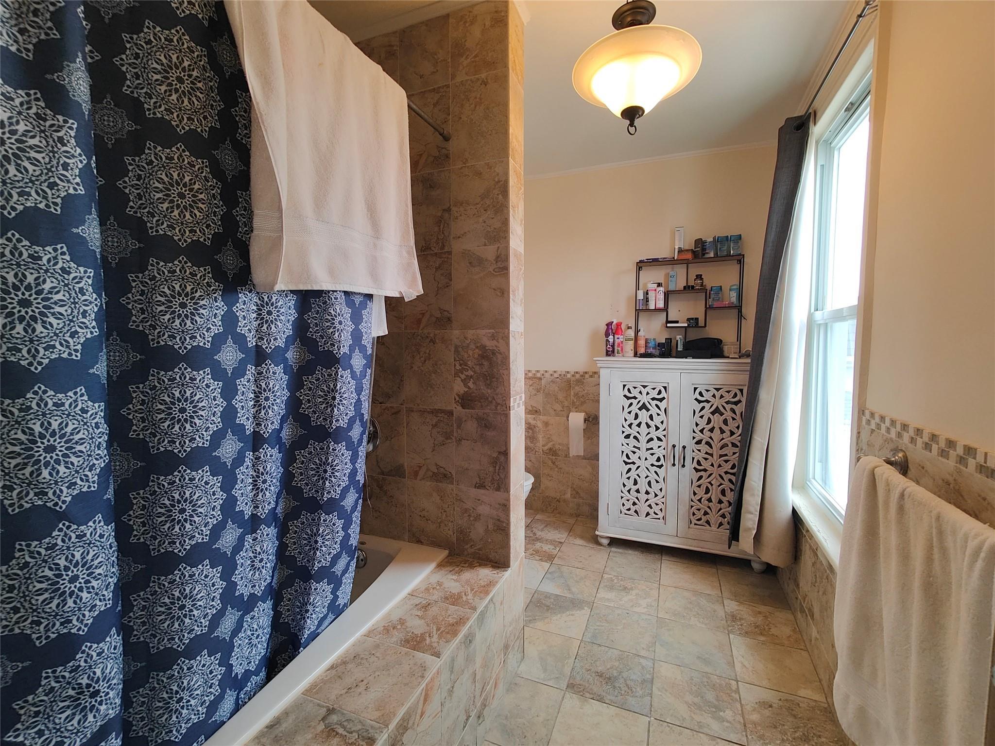 Single Family 150th  Queens, NY 11357, MLS-830388-6