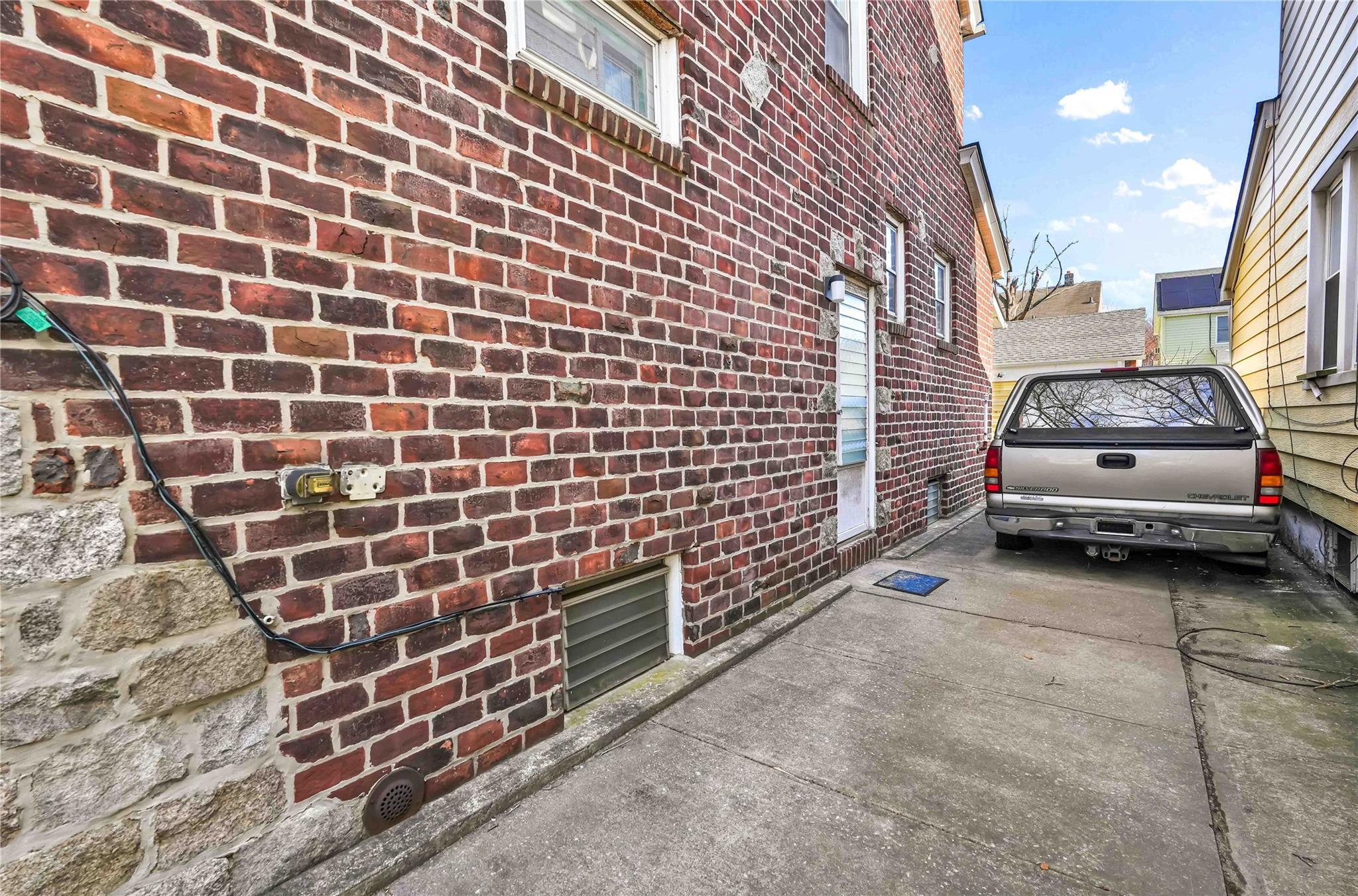 Single Family 239th  Queens, NY 11426, MLS-830403-21