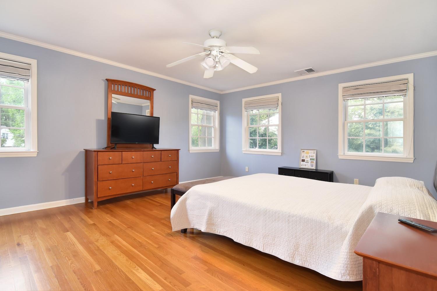 Single Family Hazen  Westchester County, NY 10803, MLS-830424-15