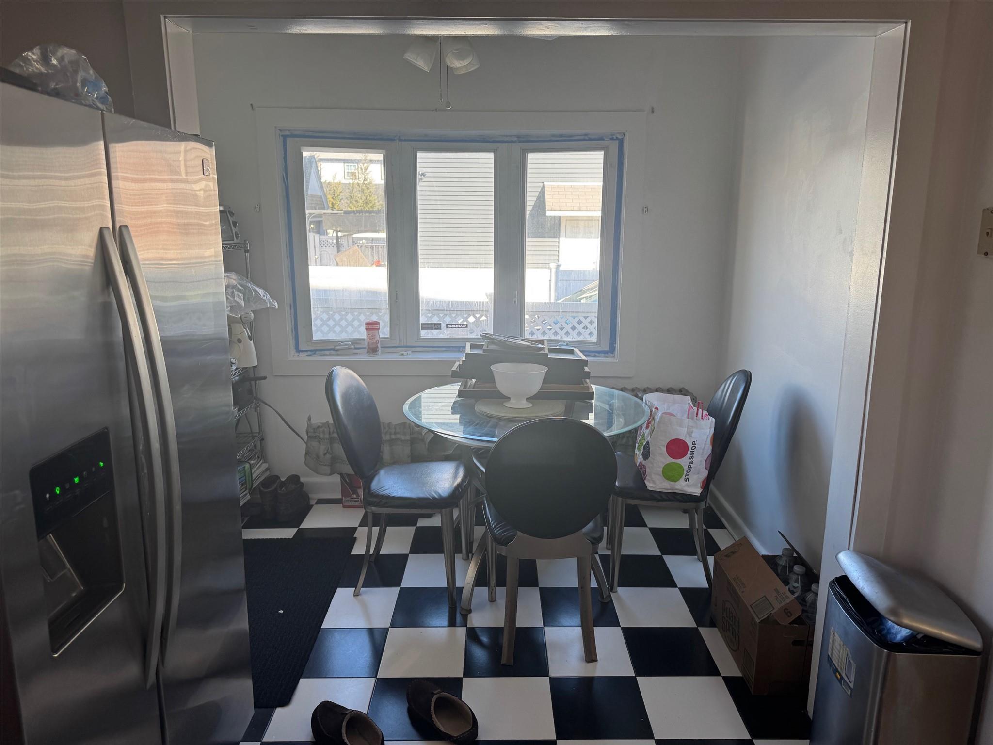 Single Family School  Nassau County, NY 11565, MLS-830492-10