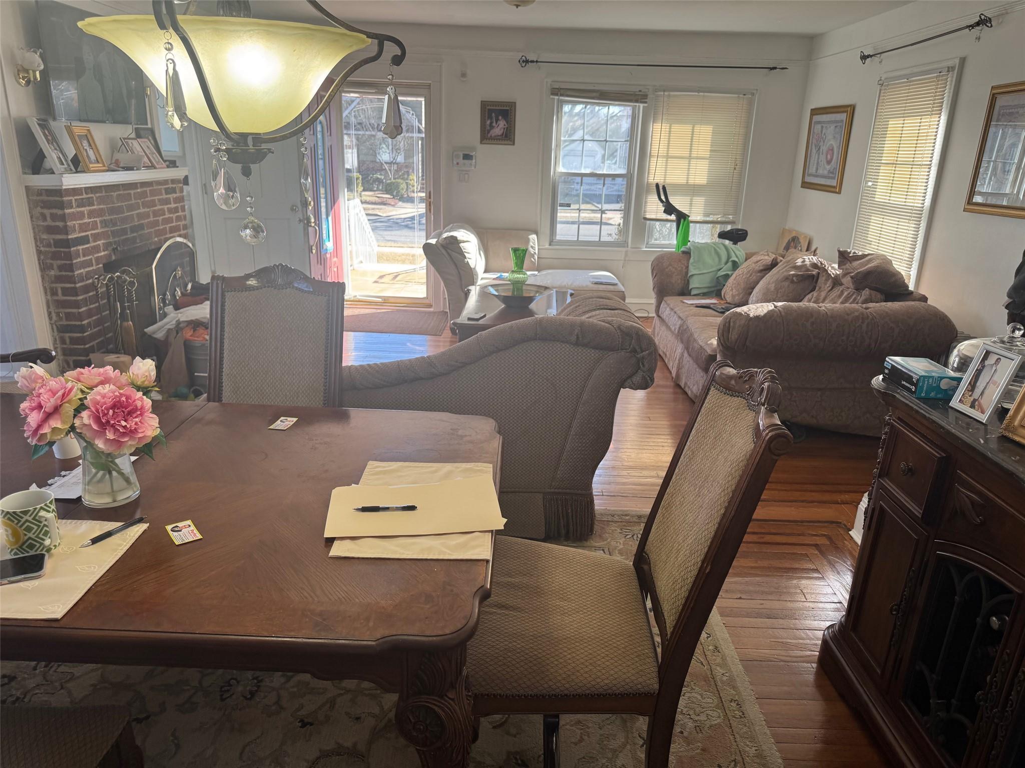 Single Family School  Nassau County, NY 11565, MLS-830492-6