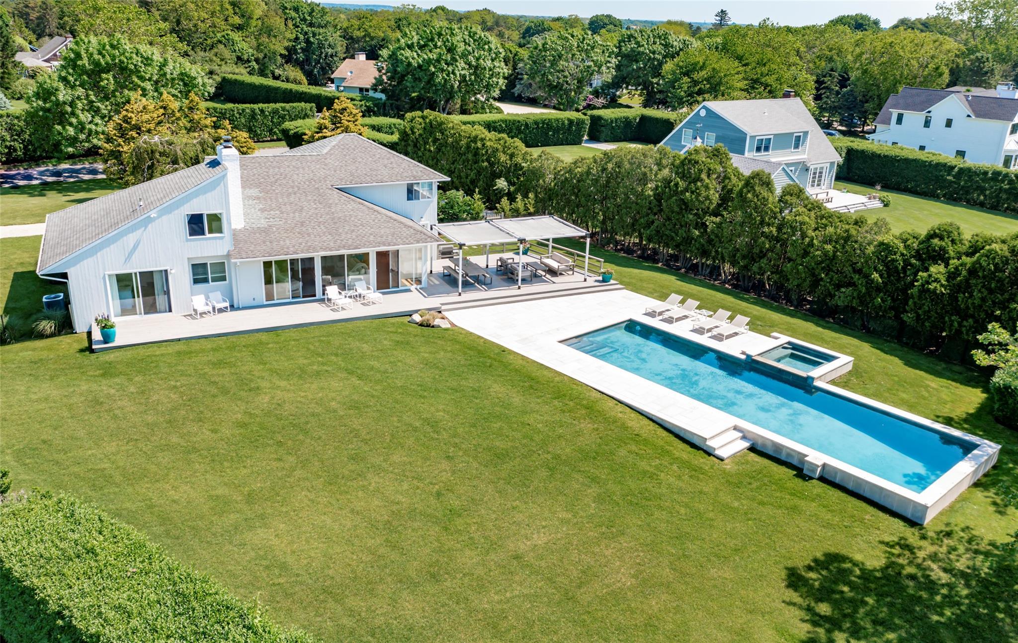 Single Family Winding  Suffolk County, NY 11976, MLS-830502-4