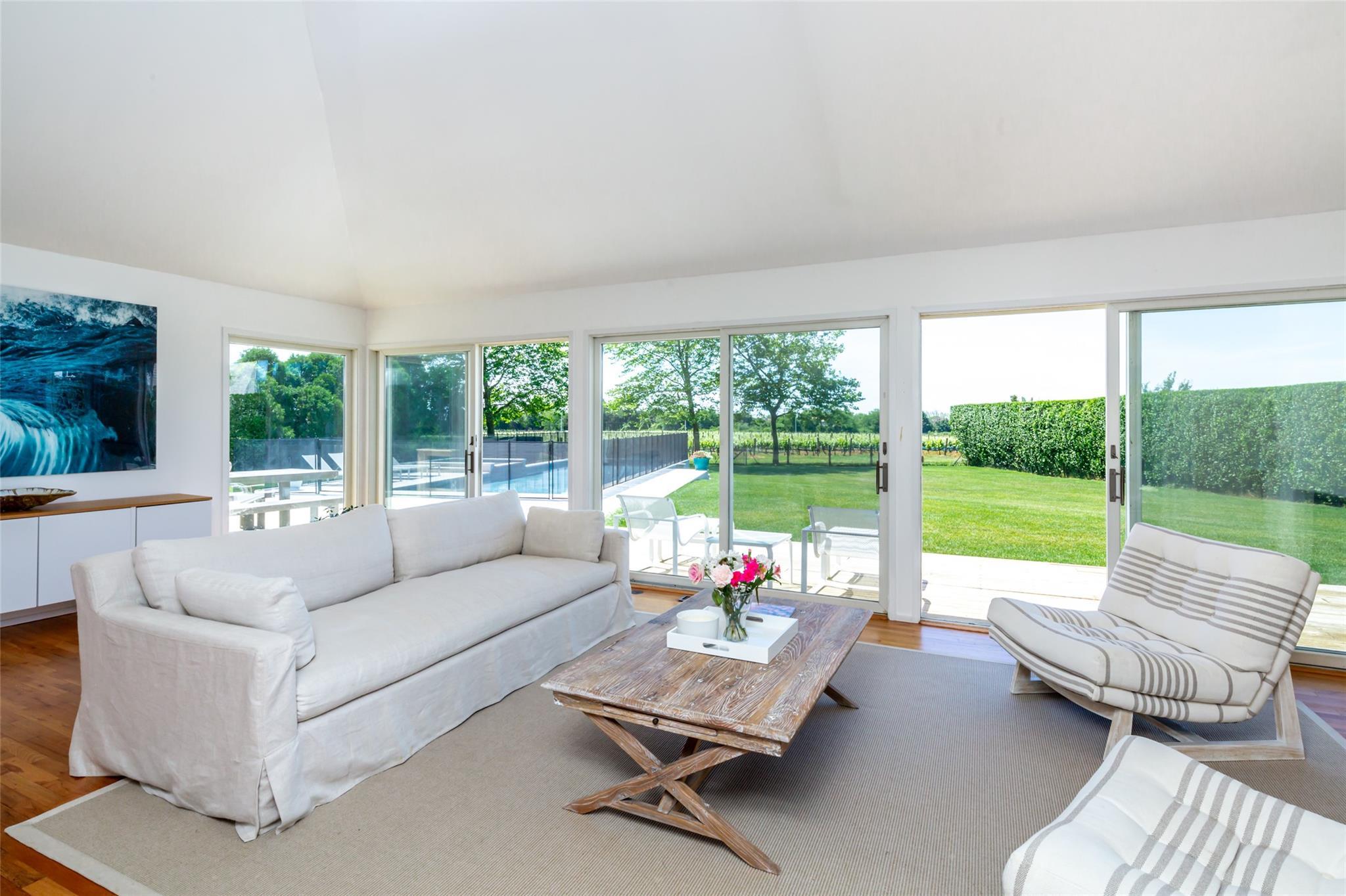 Single Family Winding  Suffolk County, NY 11976, MLS-830502-8