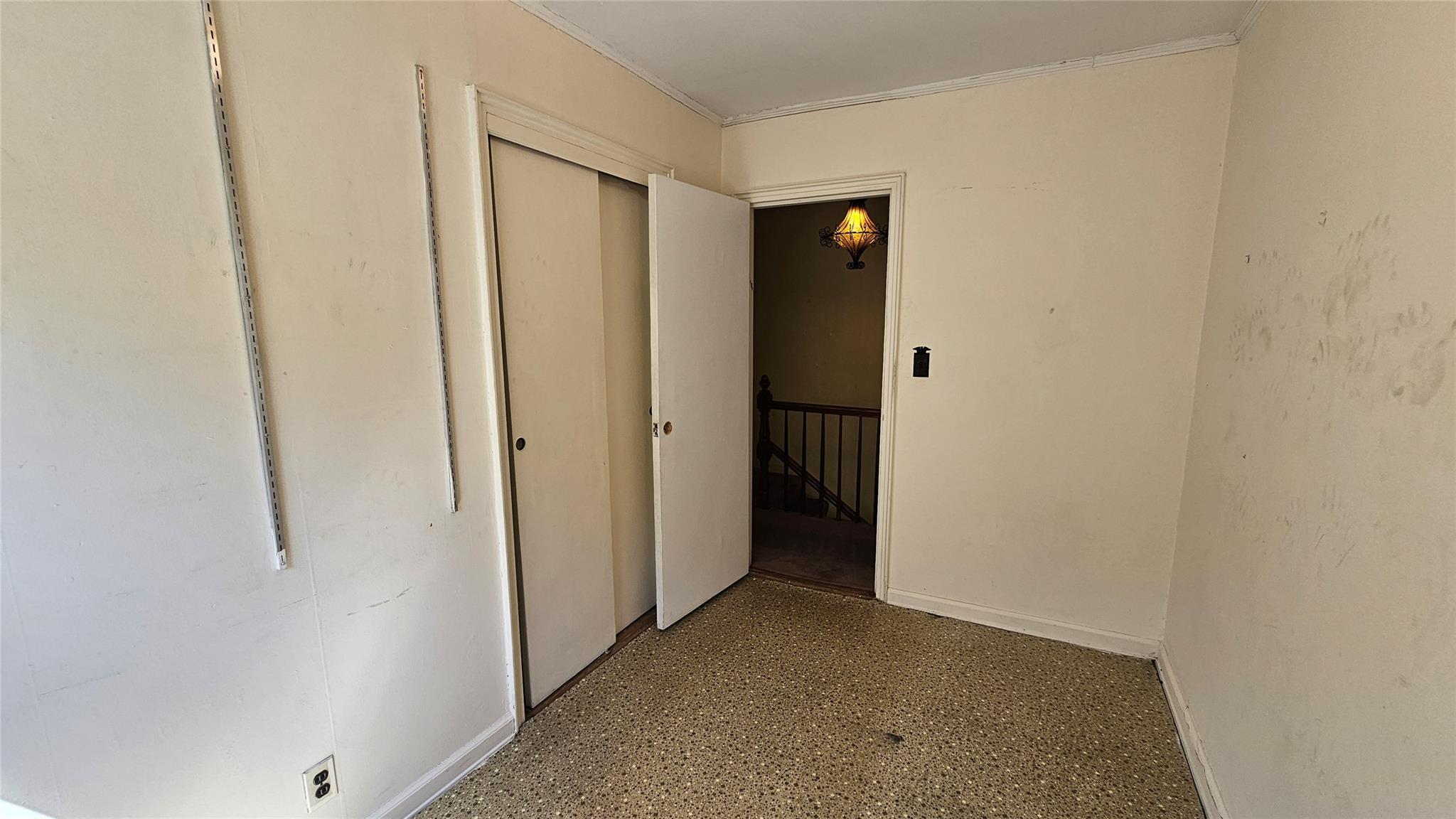 Single Family 201 Street  Queens, NY 11364, MLS-830534-10