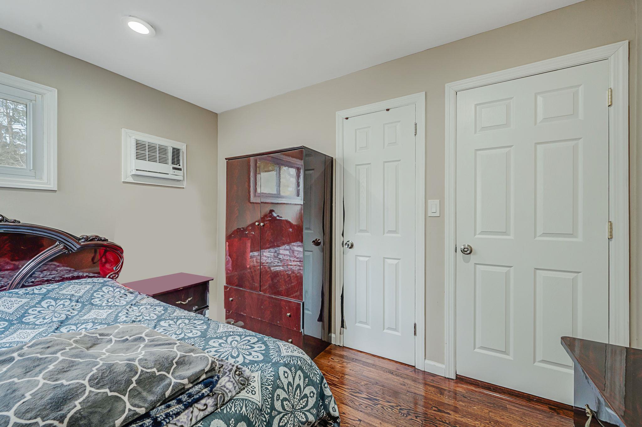 Single Family Marlon  Nassau County, NY 11714, MLS-830650-18