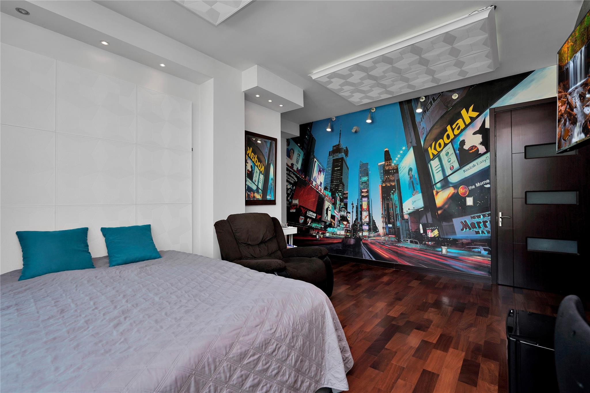 Condo Neptune  Brooklyn, NY 11235, MLS-830653-12