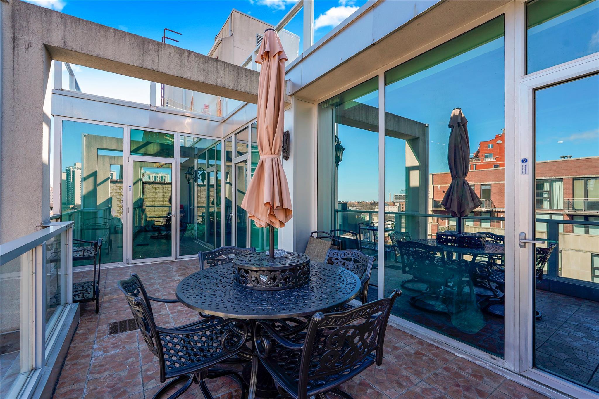 Condo Neptune  Brooklyn, NY 11235, MLS-830653-23