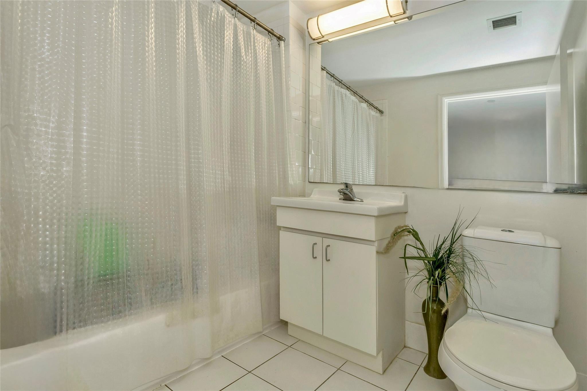 Coop Lexington  Manhattan, NY 10035, MLS-830658-19