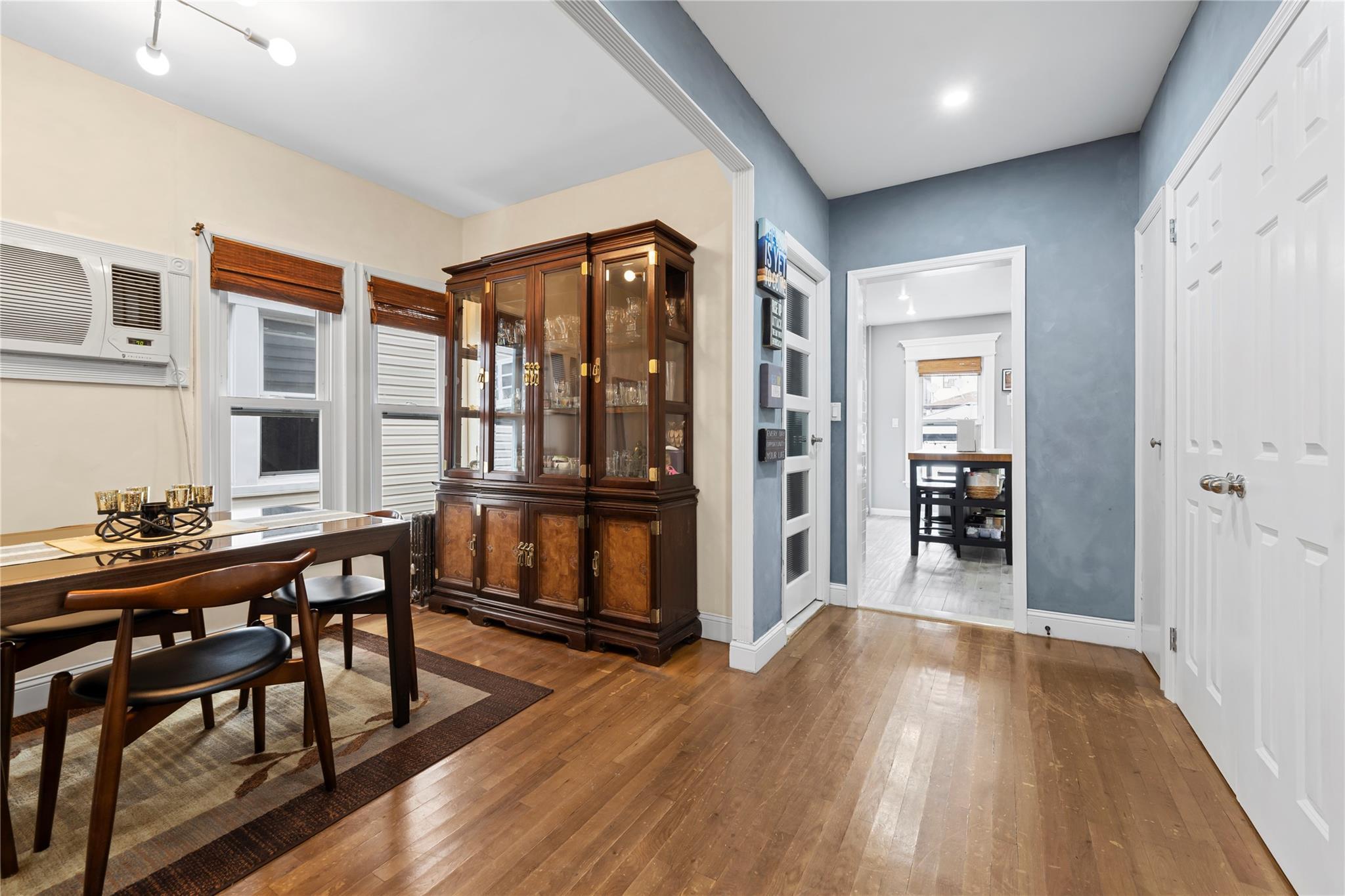 Single Family 91st  Queens, NY 11421, MLS-830703-21