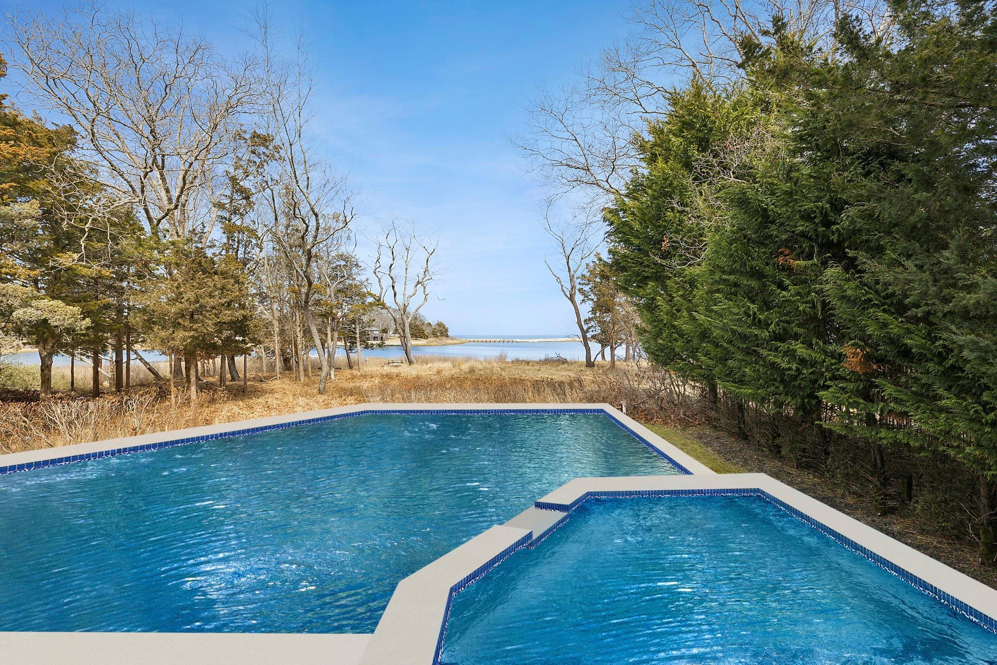 Single Family Duckwood  Suffolk County, NY 11946, MLS-830708-29