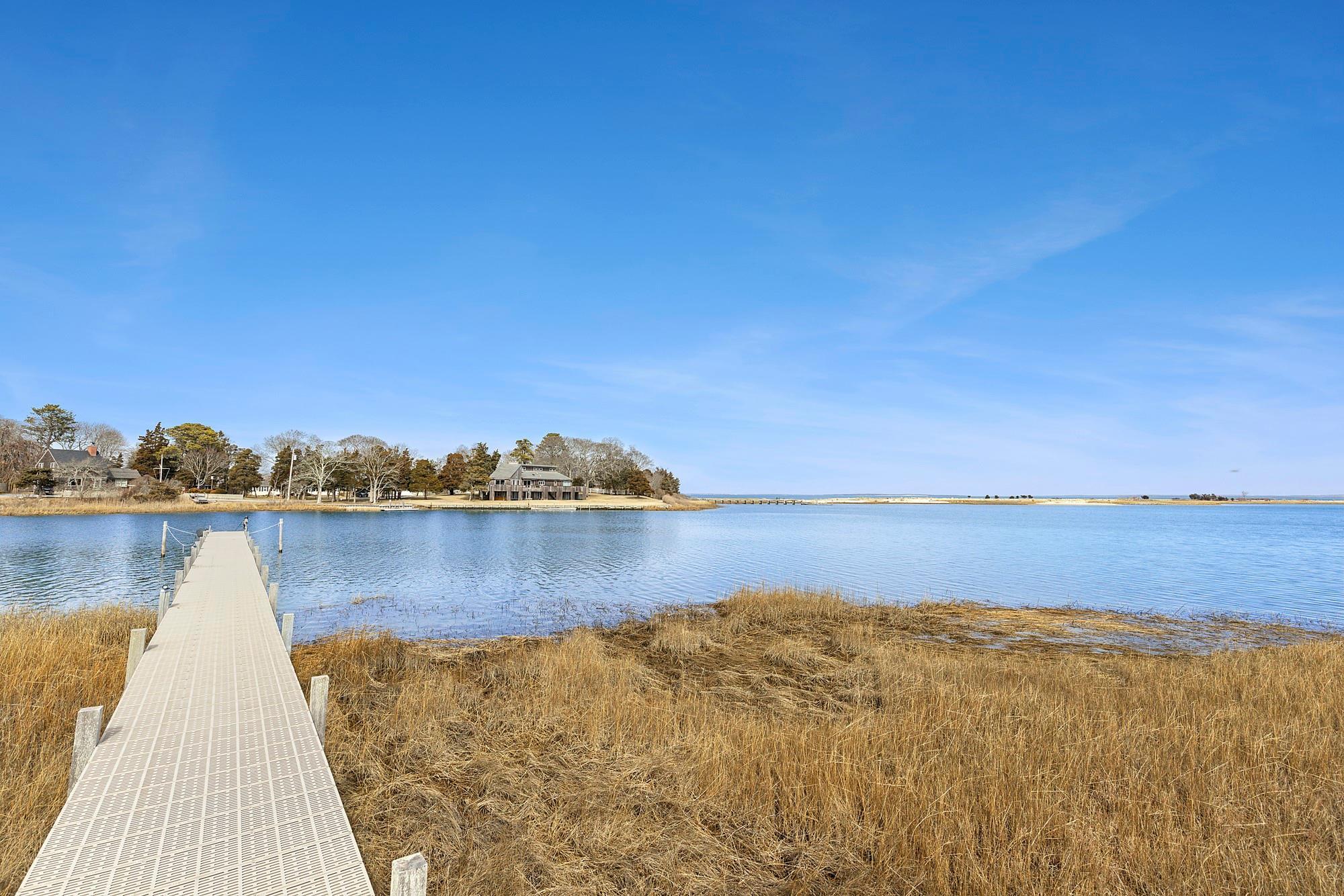 Single Family Duckwood  Suffolk County, NY 11946, MLS-830708-33