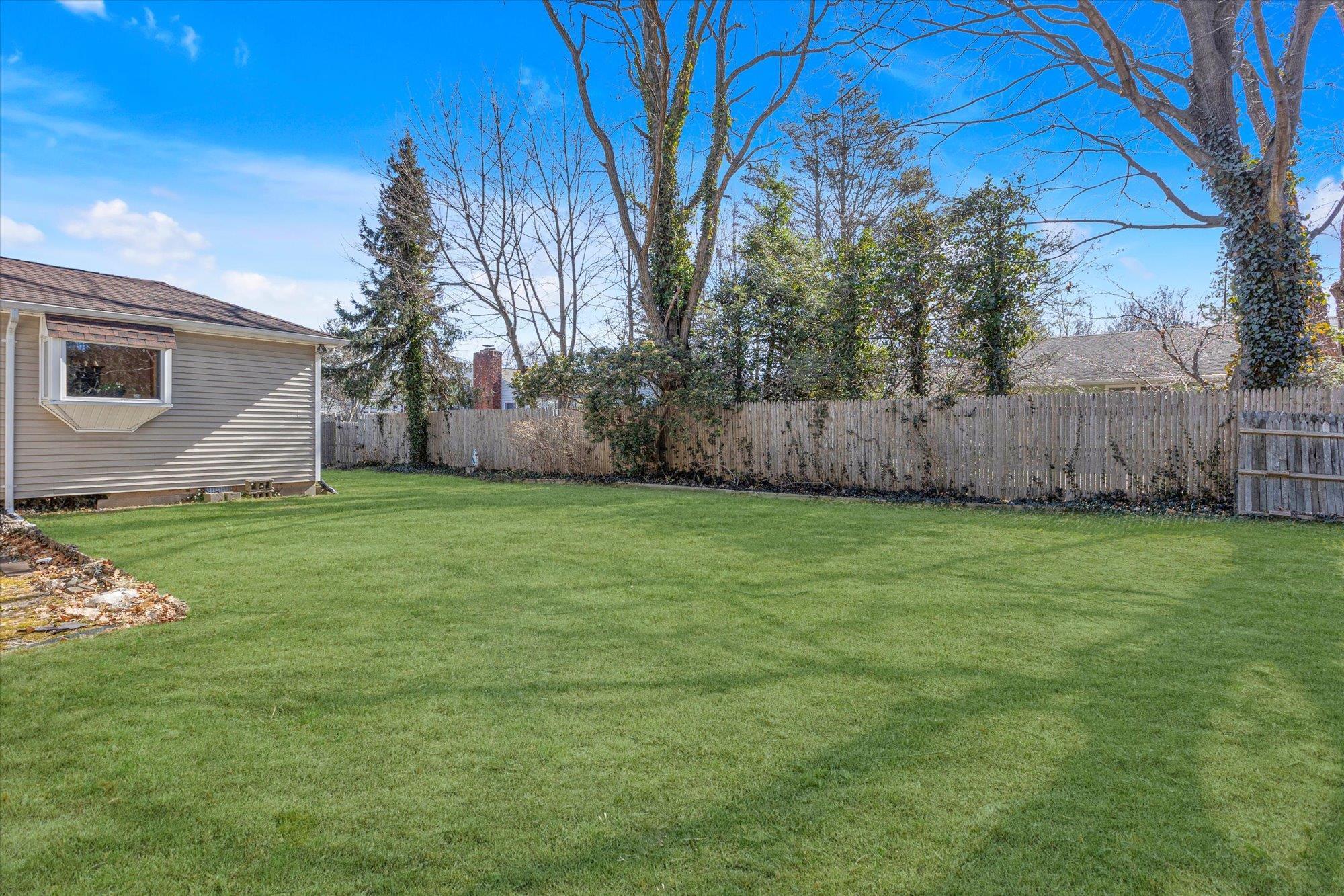 Single Family Shawnee  Suffolk County, NY 11721, MLS-830803-22