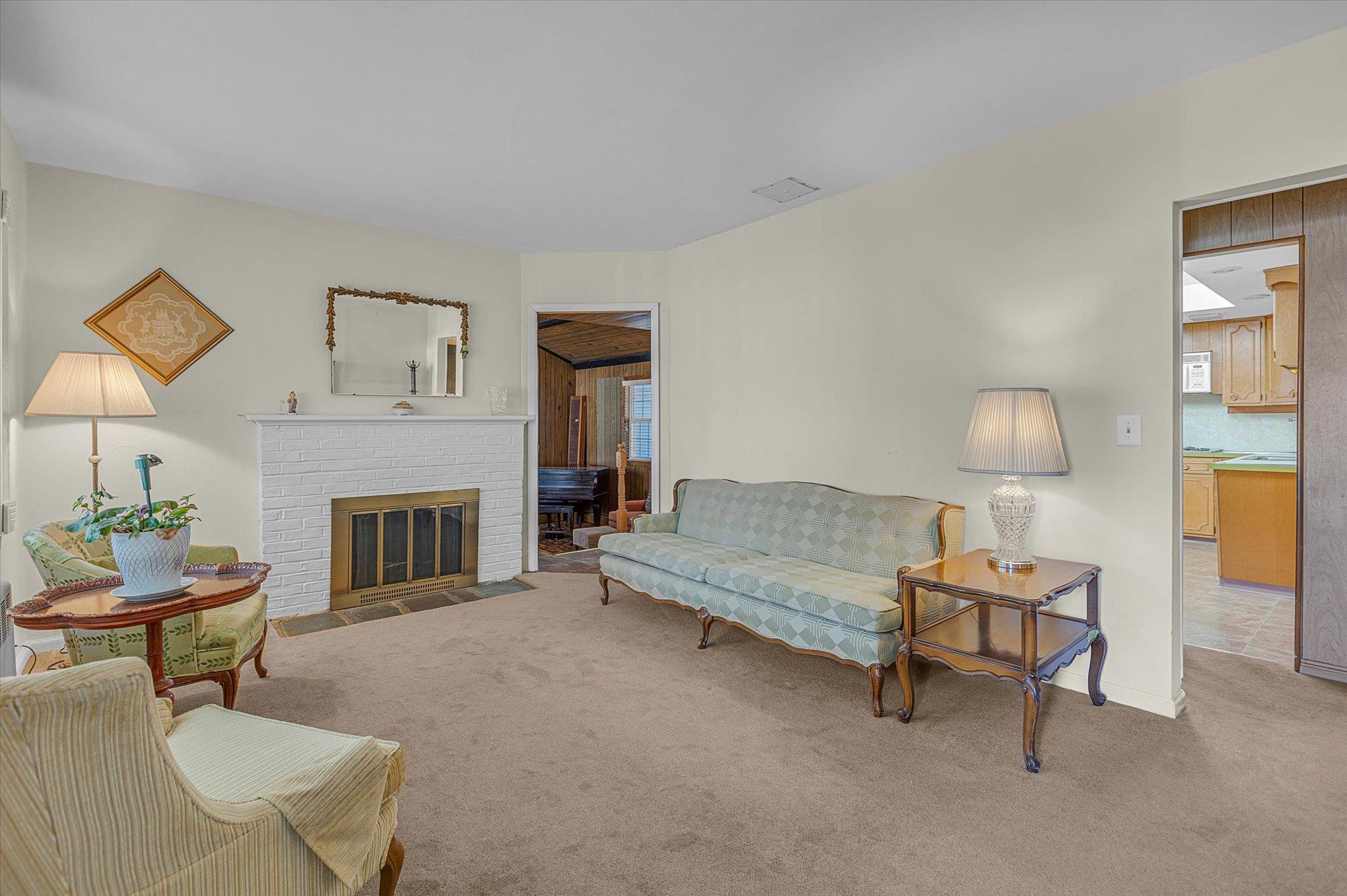 Single Family Shawnee  Suffolk County, NY 11721, MLS-830803-3