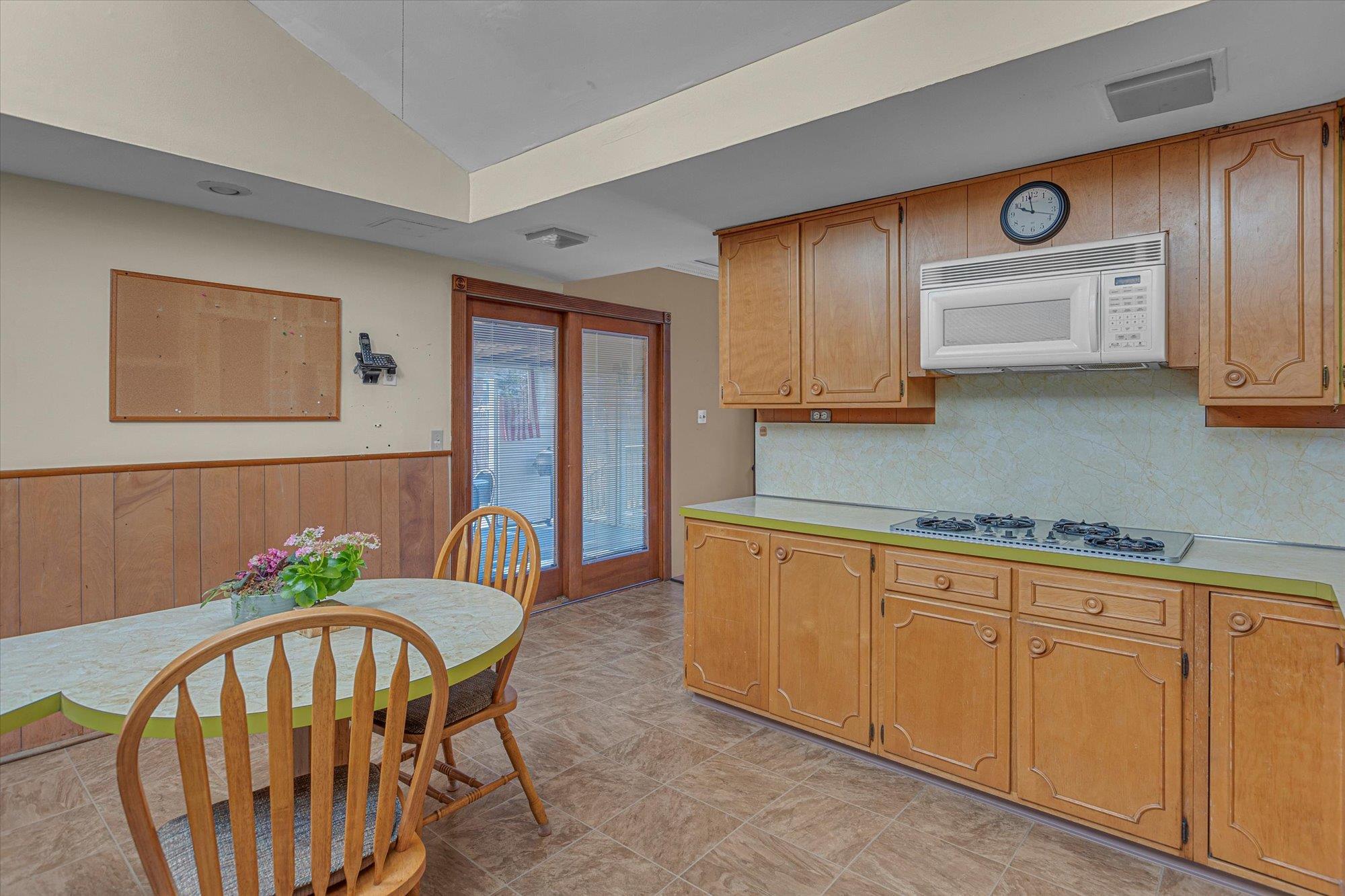 Single Family Shawnee  Suffolk County, NY 11721, MLS-830803-7