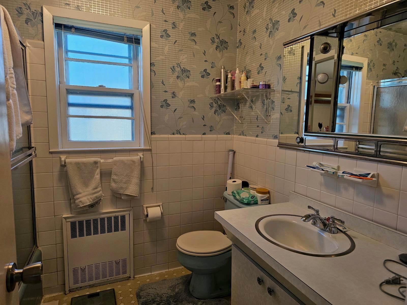 Single Family 214  Queens, NY 11364, MLS-830810-22