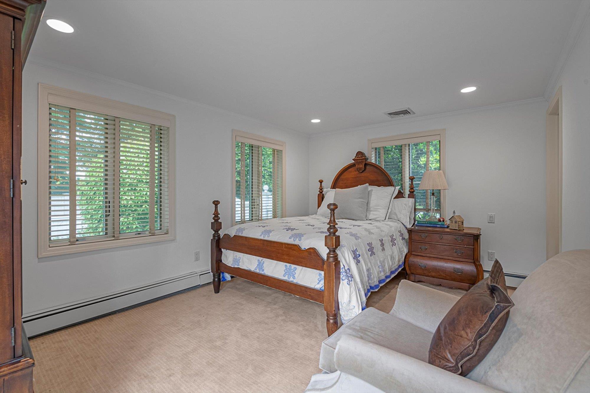 Single Family Aspen  Nassau County, NY 11021, MLS-830812-21
