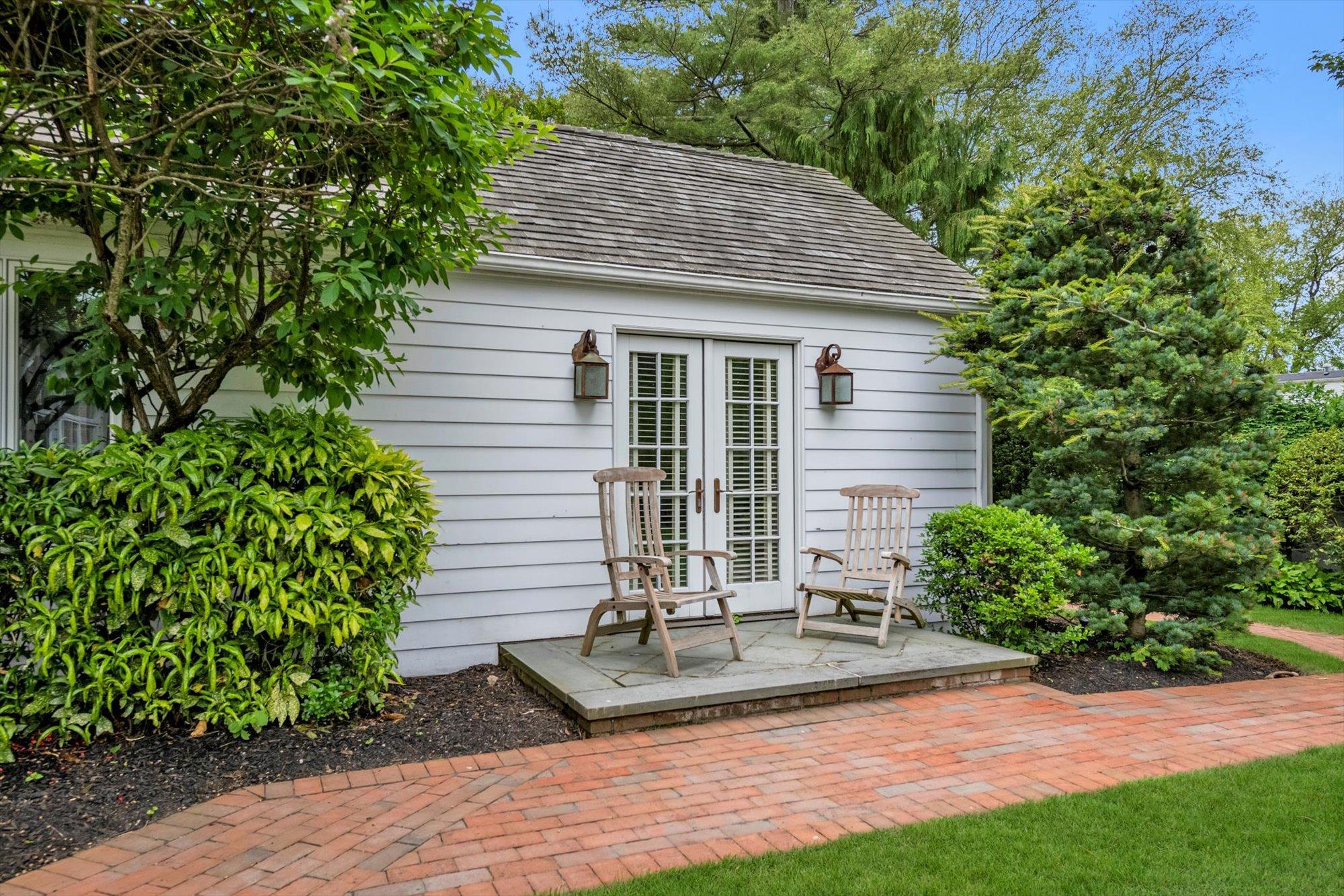 Single Family Aspen  Nassau County, NY 11021, MLS-830812-32